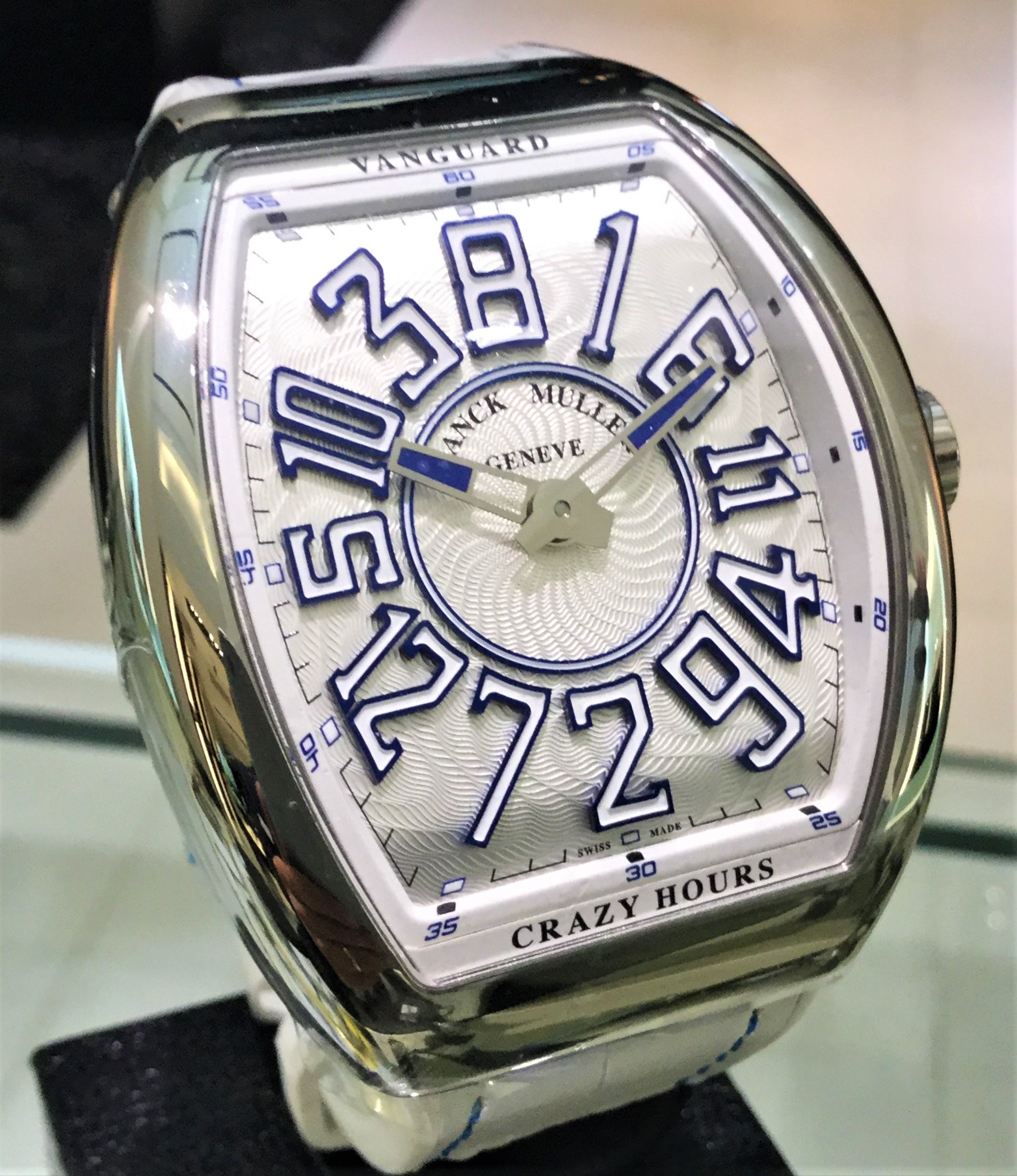 フランク ミュラー(FRANCK MULLER) ヴァンガード クレイジーアワーズ